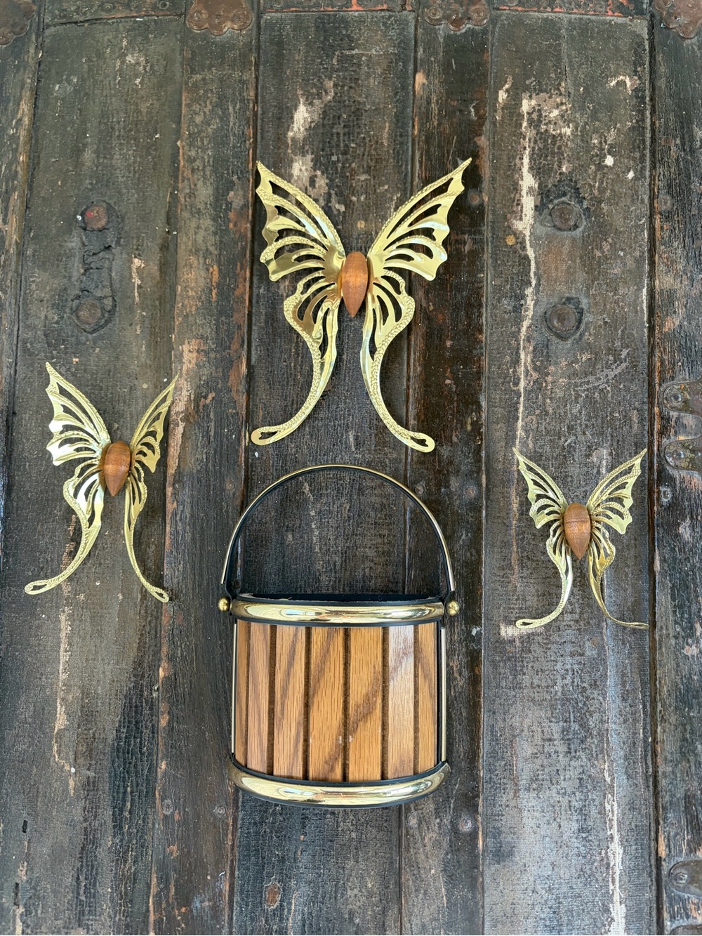 Vintage Gold Tone Butterflies & Wood Paneled Bucket Wall Pocket 4 Pc Wall Decor